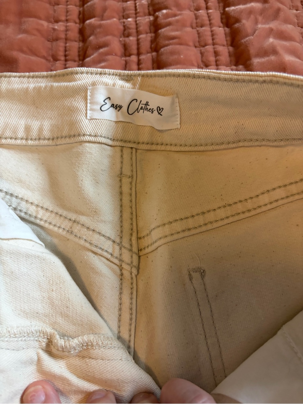 Straight-Leg Women's Jeans in Natural Cream - Picture 3 of 4